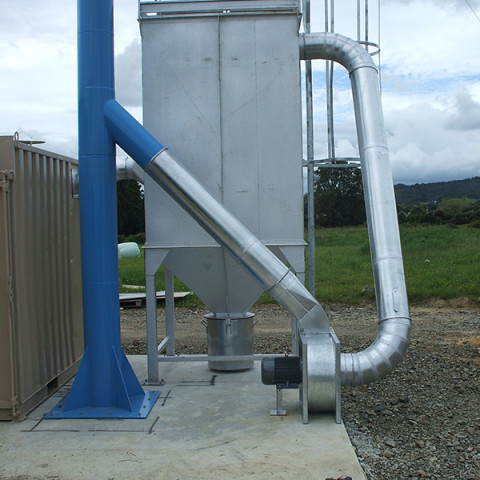 Industry: Horticultral, (Boiler Plant)<br />
Filter System Type: Bag Filter Hi Temp, Reverse pulse<br />
Type of Dust: Carbon<br />
Air Volume: 5,000 M3/h